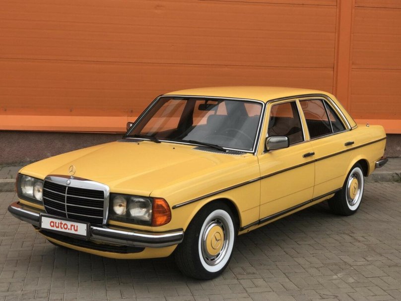 Mercedes-Benz w123 1975