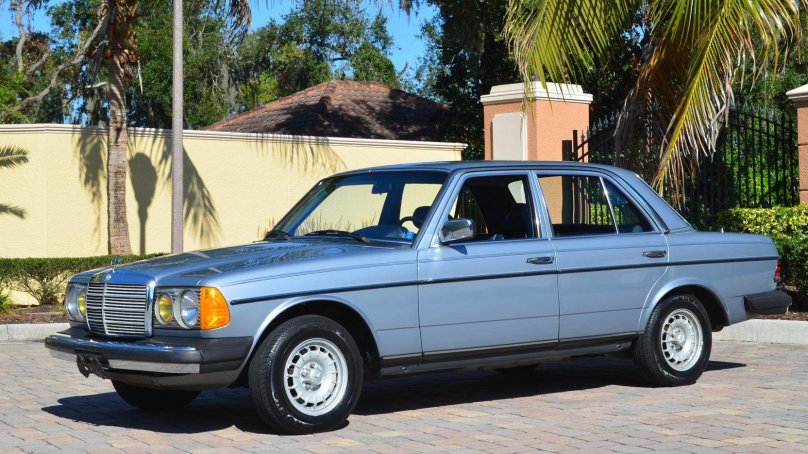 Mercedes-Benz w123 300d