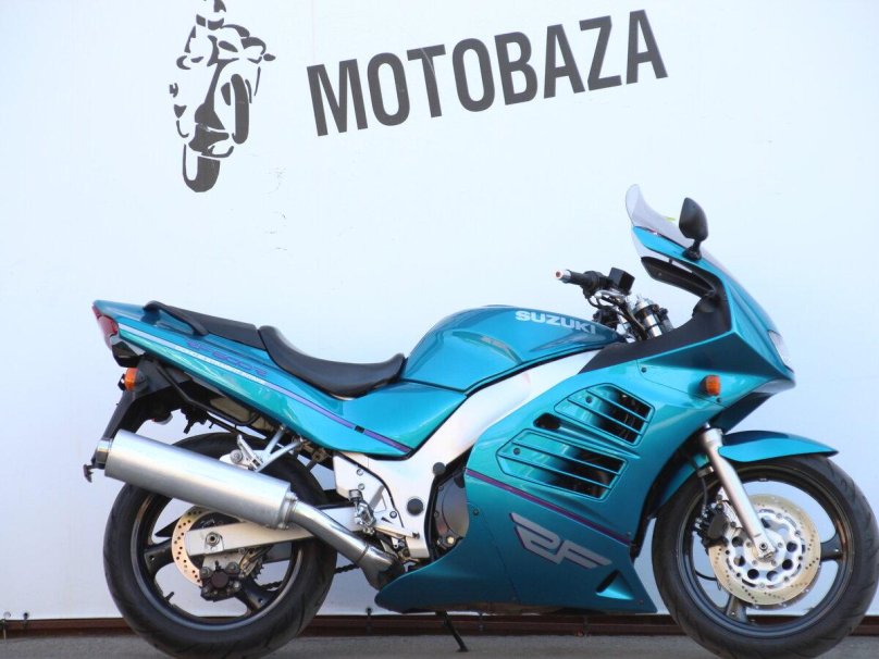 Suzuki RF 600 мотор
