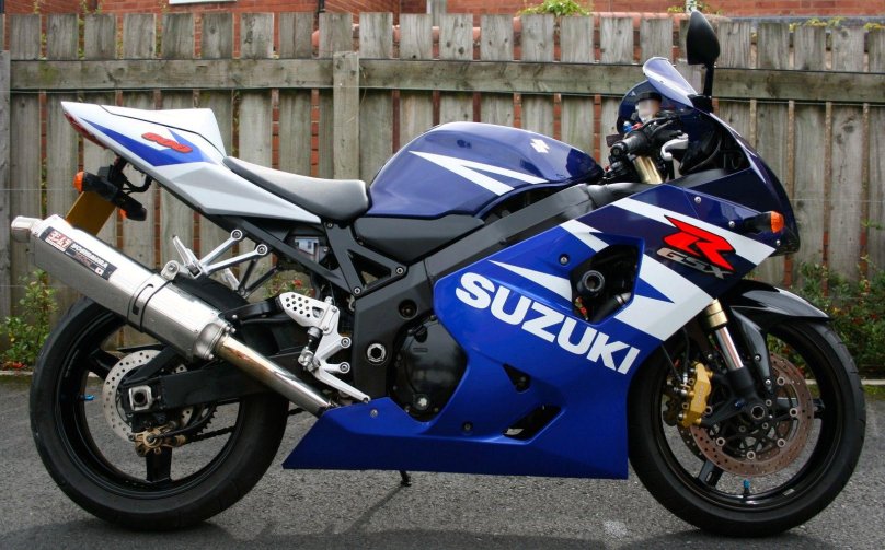 Suzuki GSR 600