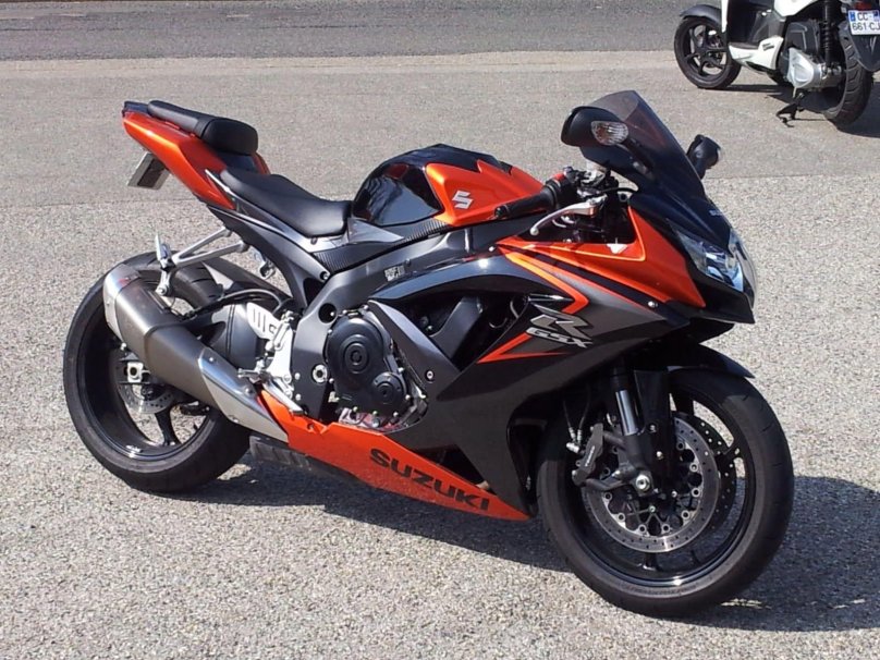 Suzuki GSXR 750