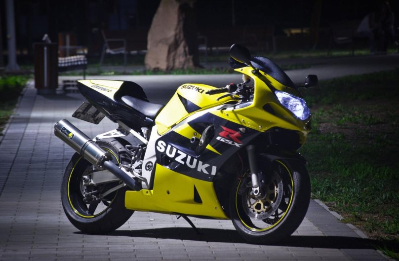 Suzuki GSXR 600