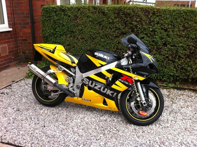 Suzuki GSXR 600 k3
