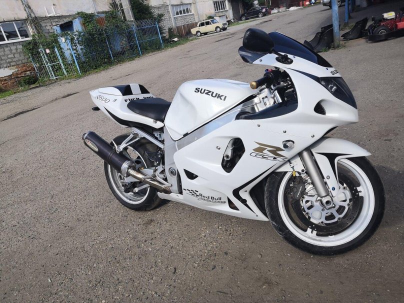 Мотоцикл Suzuki GSX 600