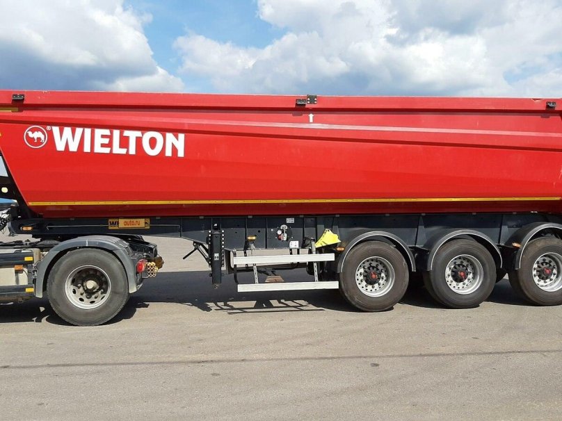 Самосвальный полуприцеп Wielton NW-3