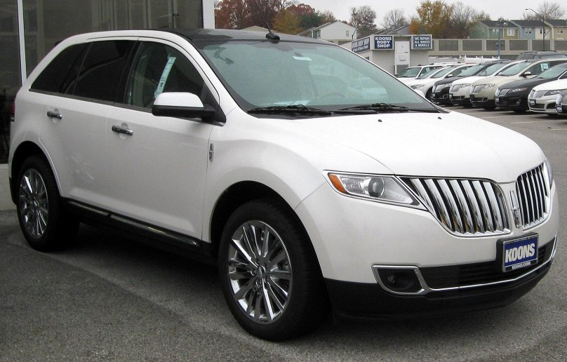 Машина Lincoln MKX