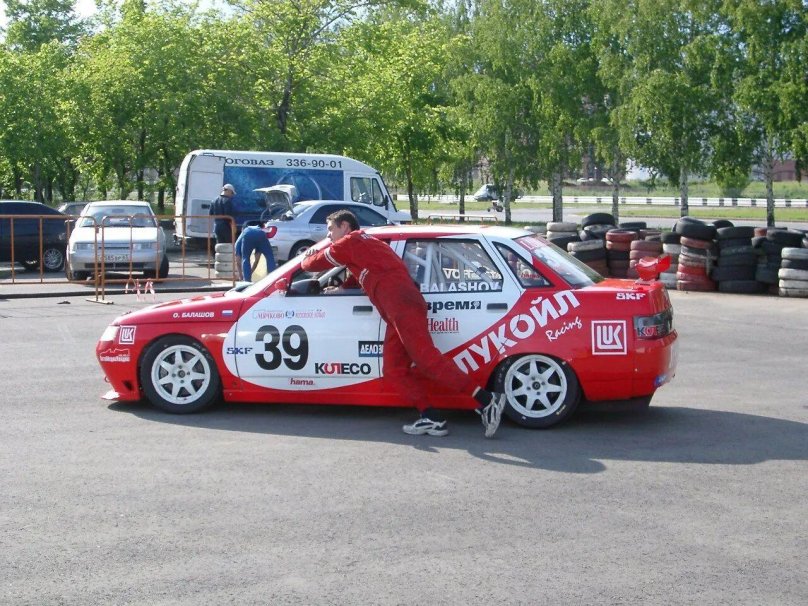 ВАЗ 2110 Lukoil Racing