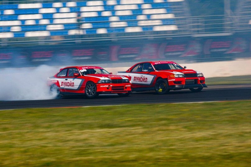 2110 Лукойл рейсинг