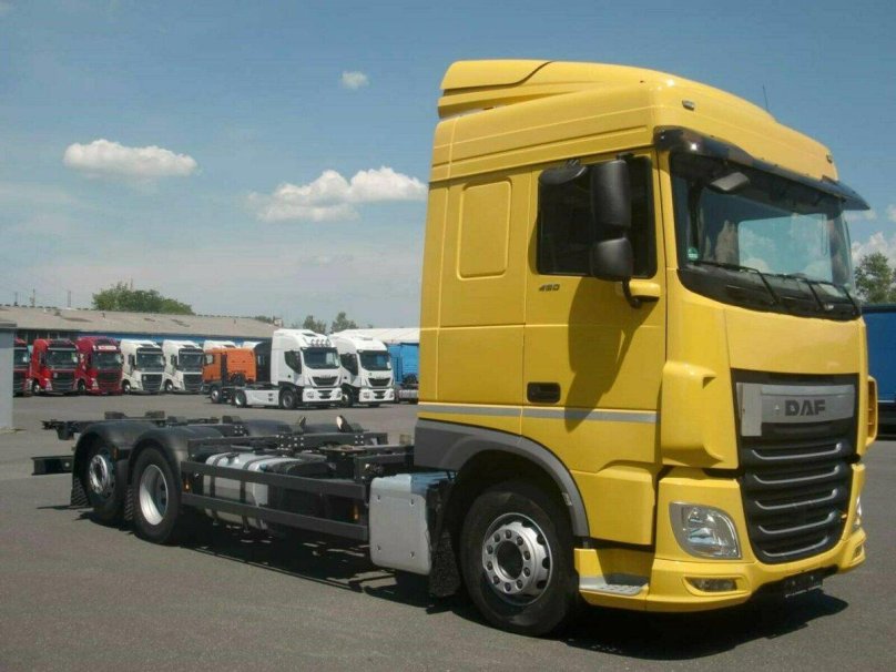 Даф 105 контейнеровоз