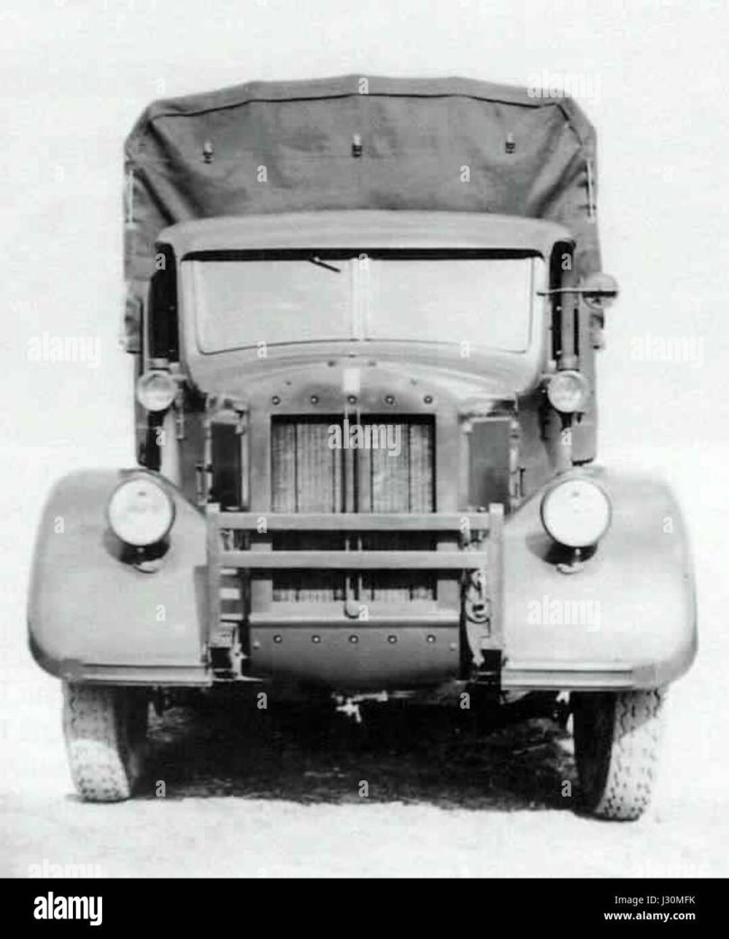 Грузовик Альфа Ромео 800