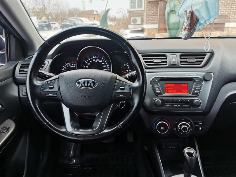 Киа Рио 3 салон
