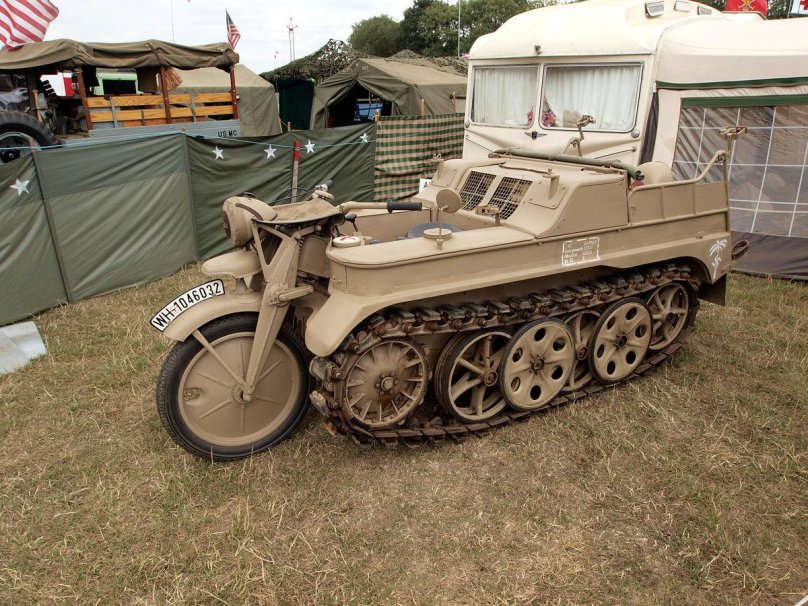 Kettenkrad HK 101