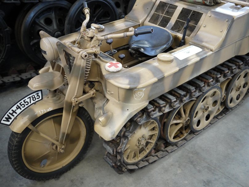 Мотоцикл «Kettenkrad HK 101»