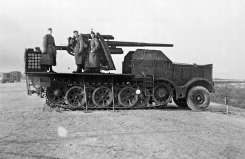 SD KFZ 9 Famo 88mm Flak 37