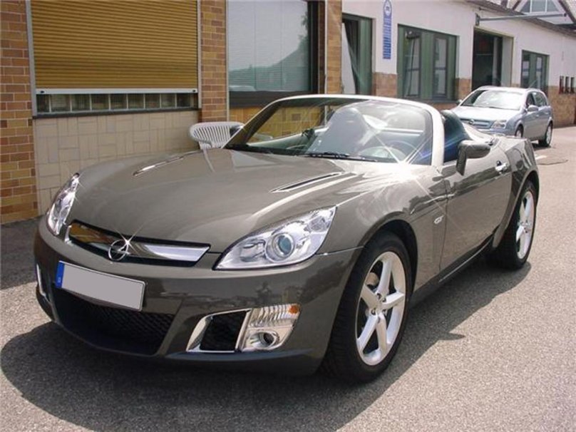 Opel gt 2008