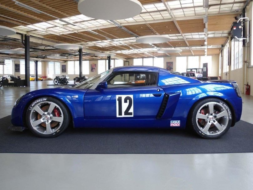 Opel Speedster Turbo