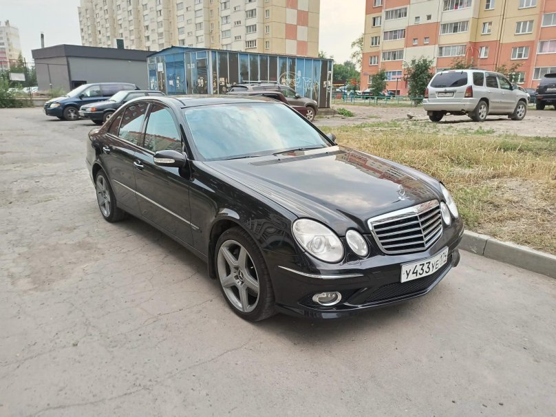 Мерседес е 320 2012