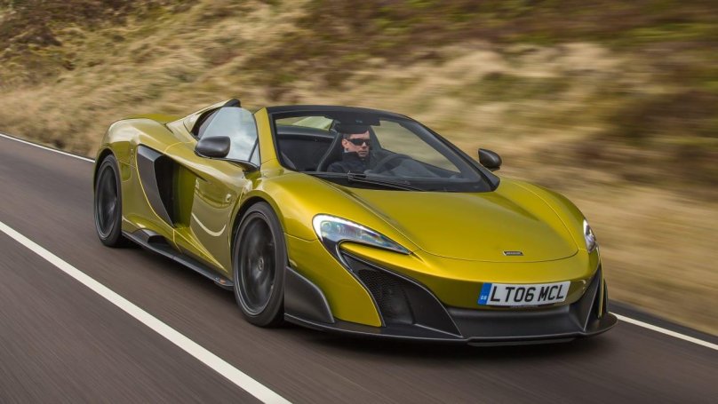 Макларен 675lt Спайдер