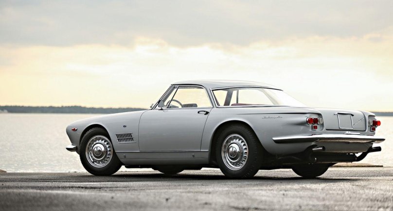Maserati 5000 gt Bertone