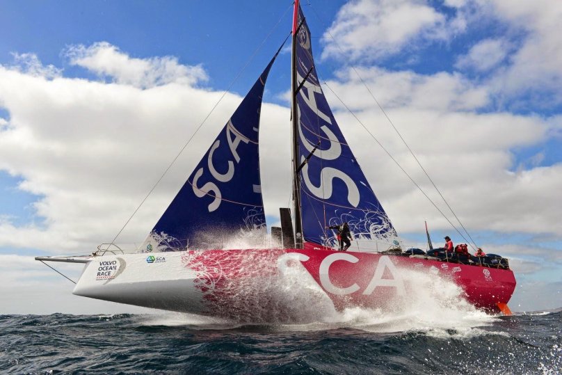 Яхта Volvo Ocean 65