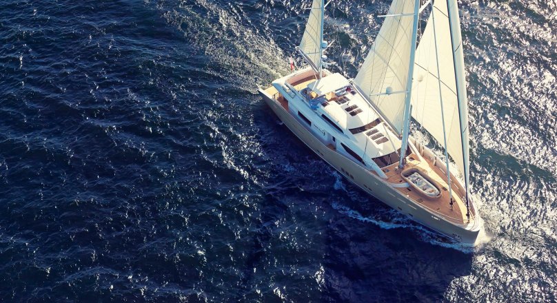 Conrad 115 Lunar суперяхта