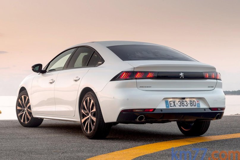 Peugeot 508 2021 седан