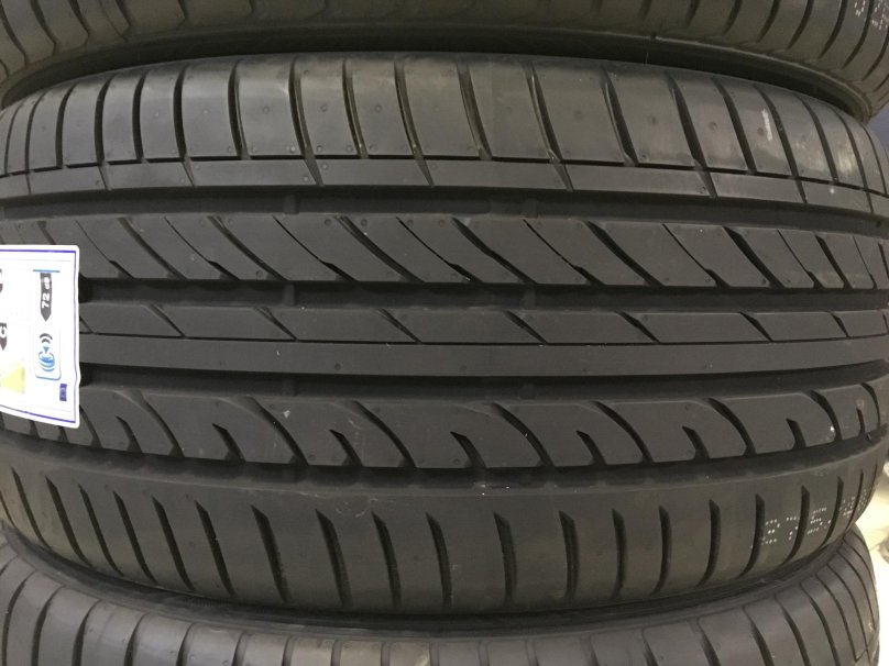 Sailun Atrezzo ZSR SUV 275/40 r20 106y