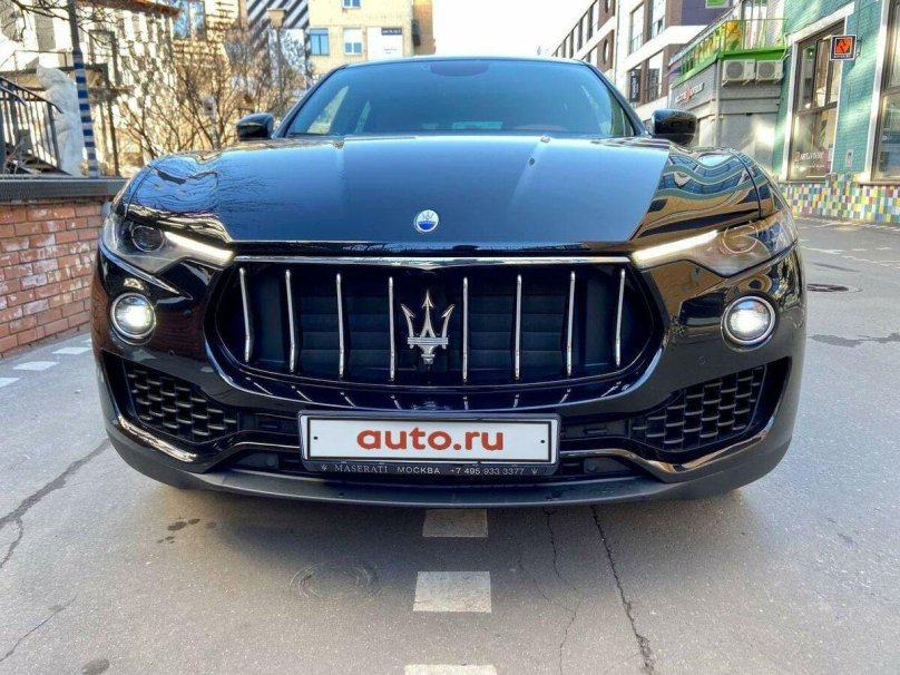 Мазерати Леванте 2019