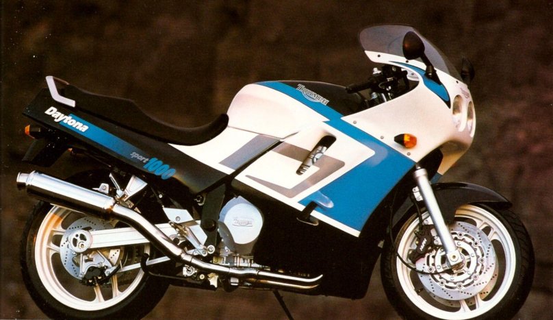 Daytona Triumph 750