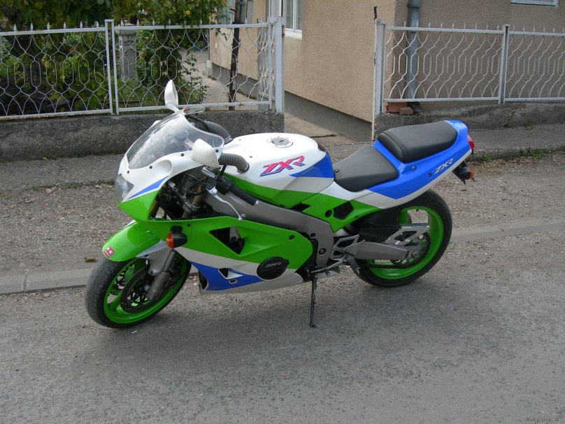 Kawasaki Ninja ZXR 400 R