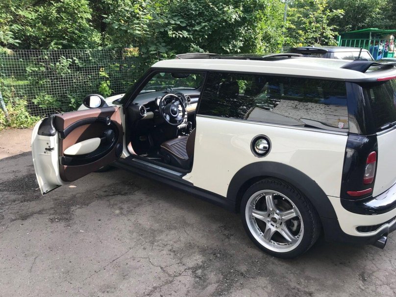 Mini Cooper Clubman 2009