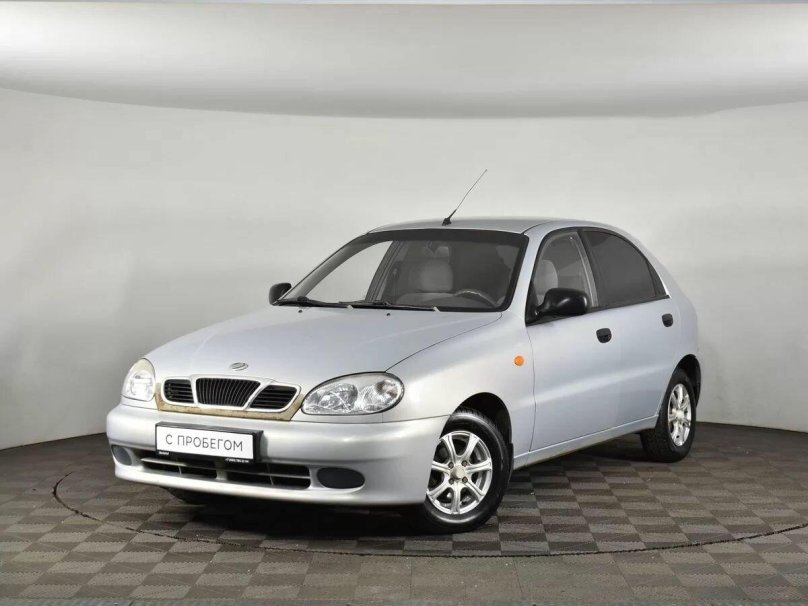 ЗАЗ chance 1.4 at, хэтчбек белый