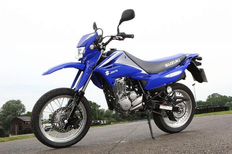 Suzuki Dr 125 SM