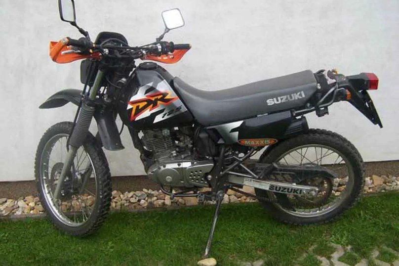 Suzuki Dr 125 se