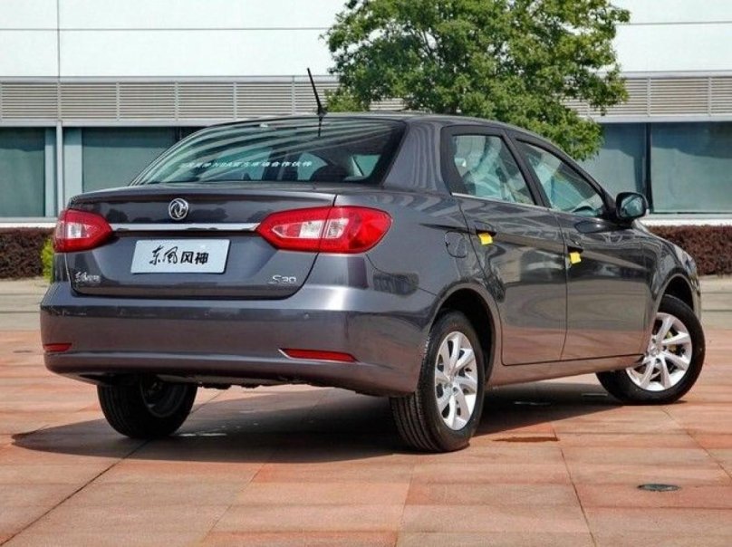 Донг Фенг s30