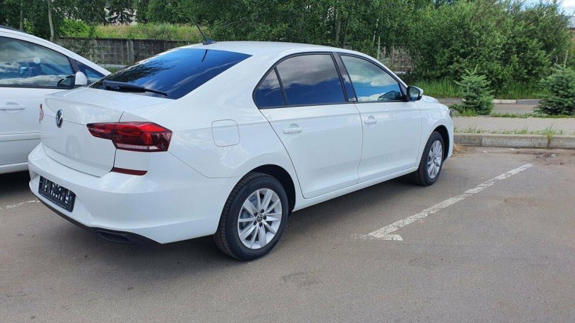 Volkswagen Polo лифтбек