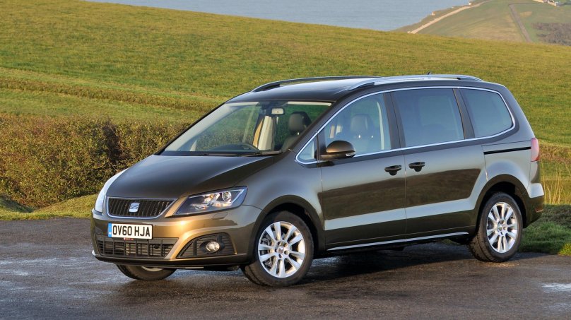 Машина Сеат Альхамбра