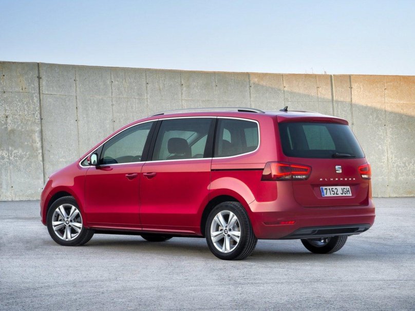 Seat Alhambra 2015