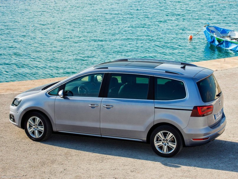 Seat Alhambra 2016