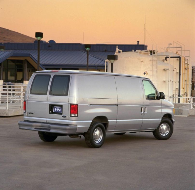 Ford Econoline e150