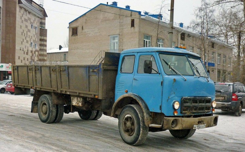 МАЗ 504 бортовой