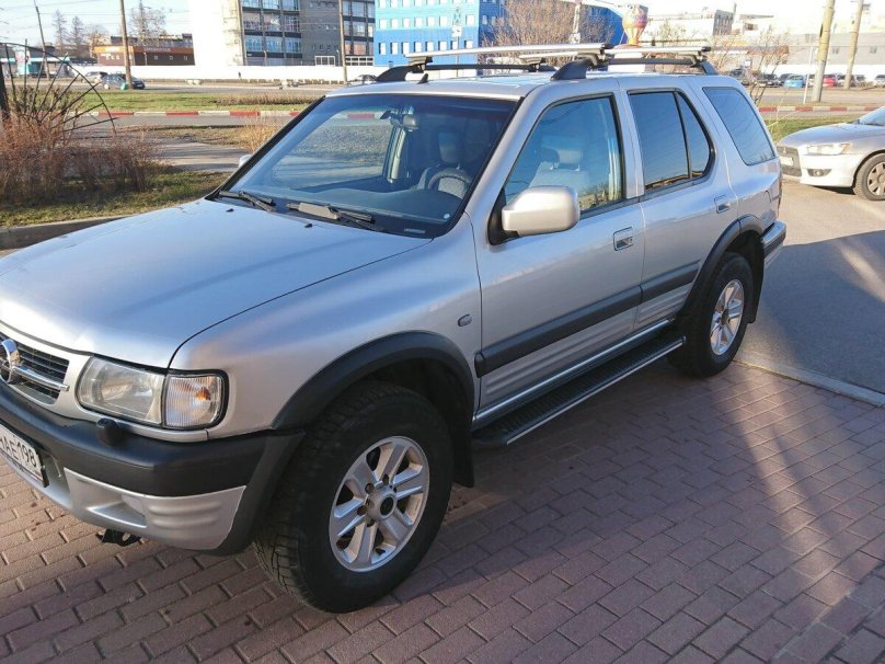 Opel Frontera 2002