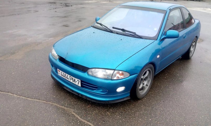 Mitsubishi Proton 1995