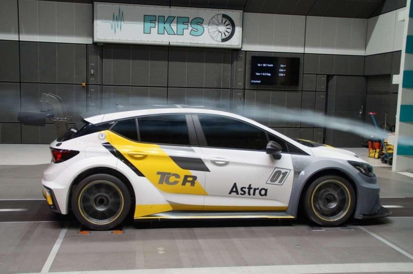 Opel TCR