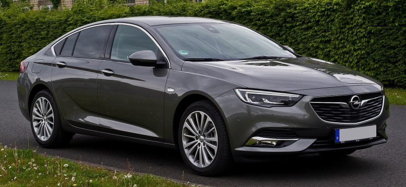 Opel Insignia b