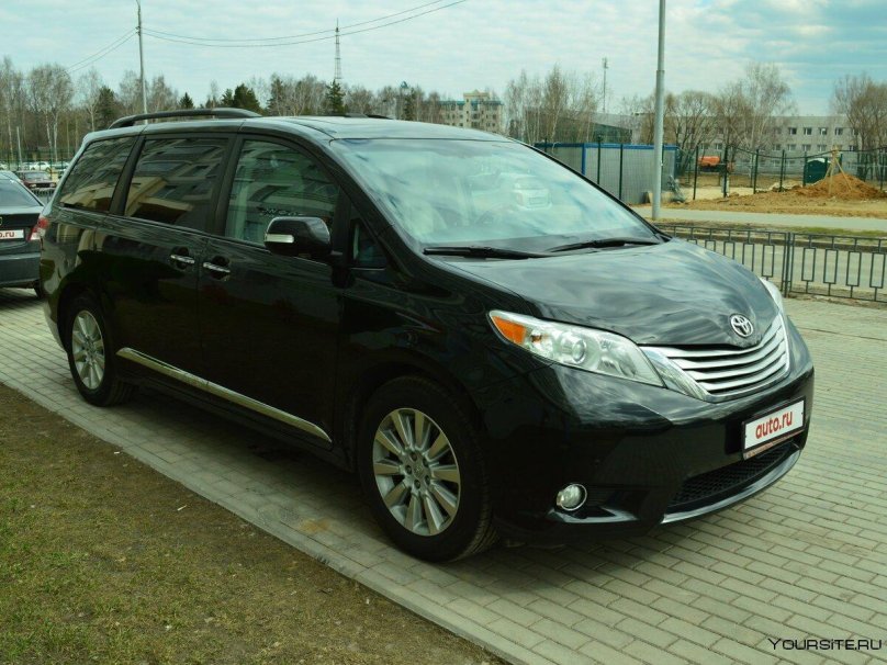Тойота Сиенна 7 местная