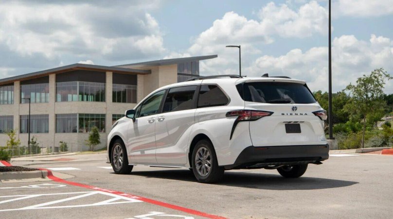 Toyota Sienna 2022