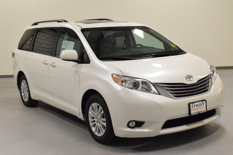 Toyota Sienna 2016