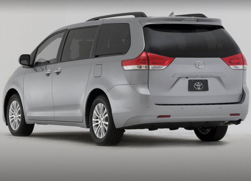 Toyota Sienna 2010