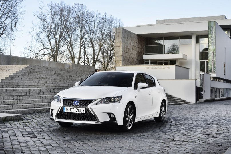 Lexus CT ct200h